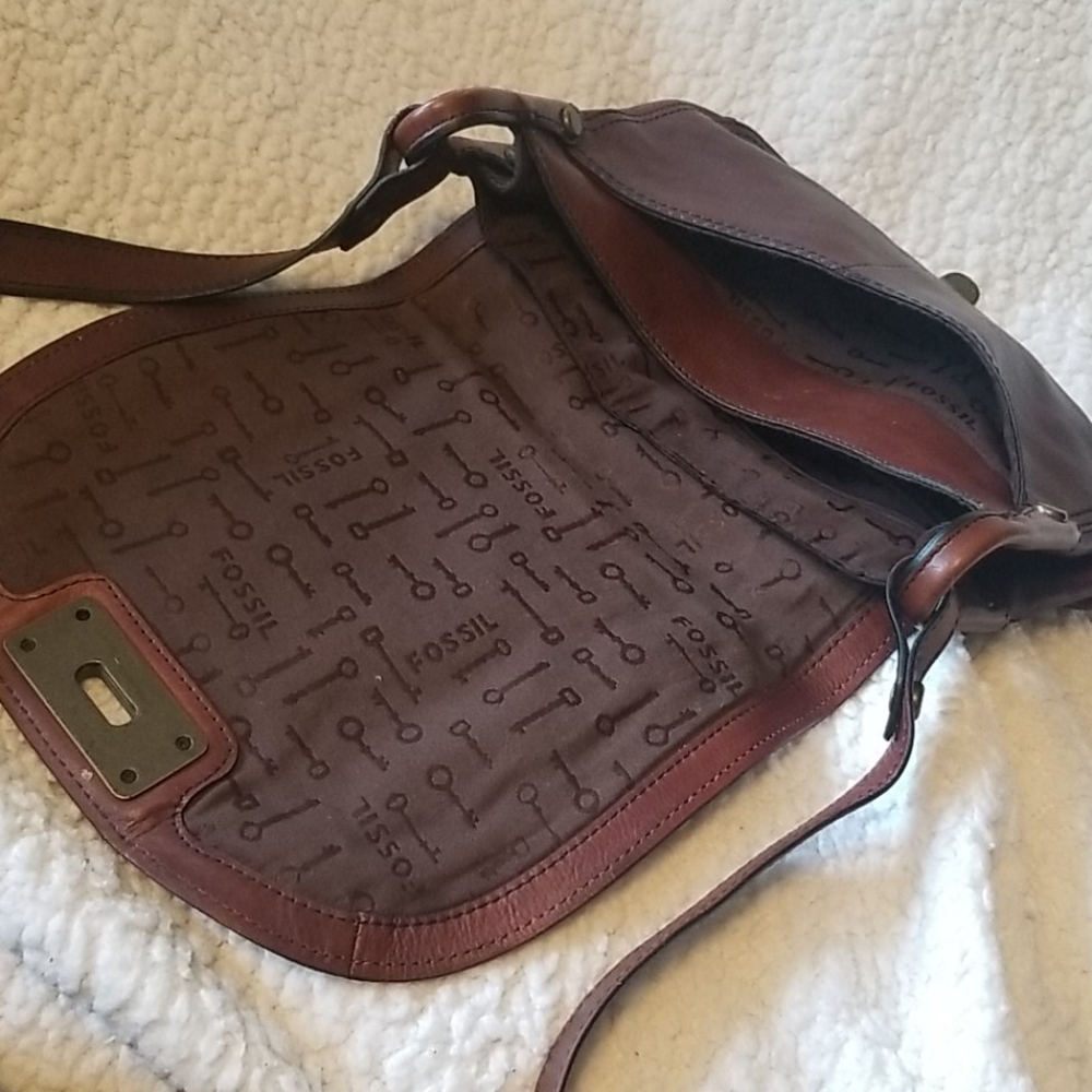 CLOSEOUT SALE FOSSIL (VRI) Vintage Reissue Messenger Satchel - Picture 9 of 15
